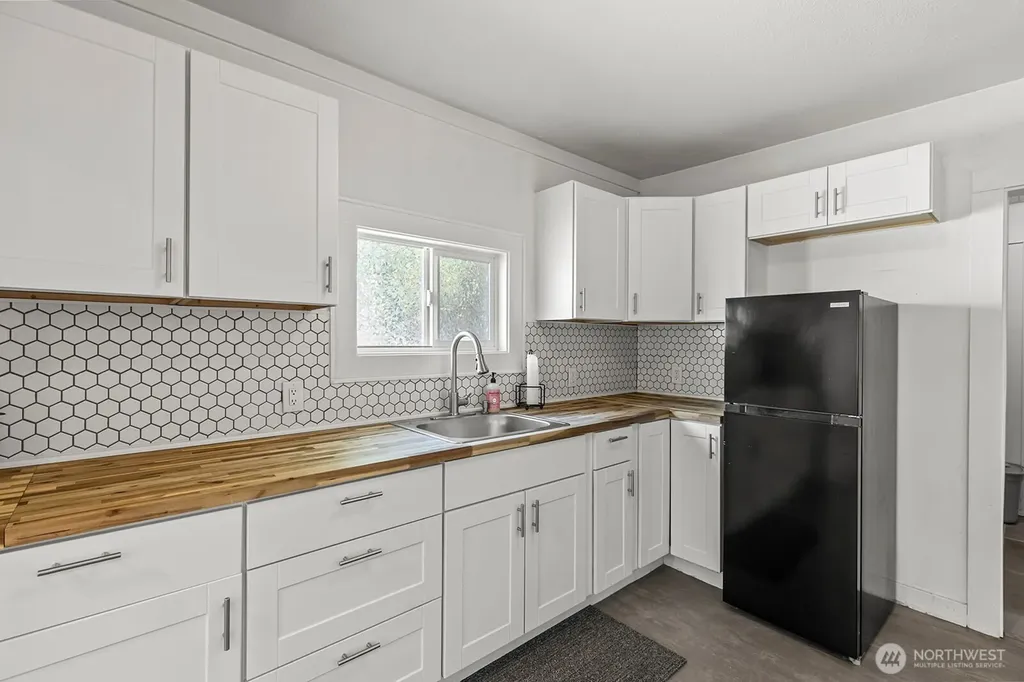 306 26th Avenue Longview WA 98632