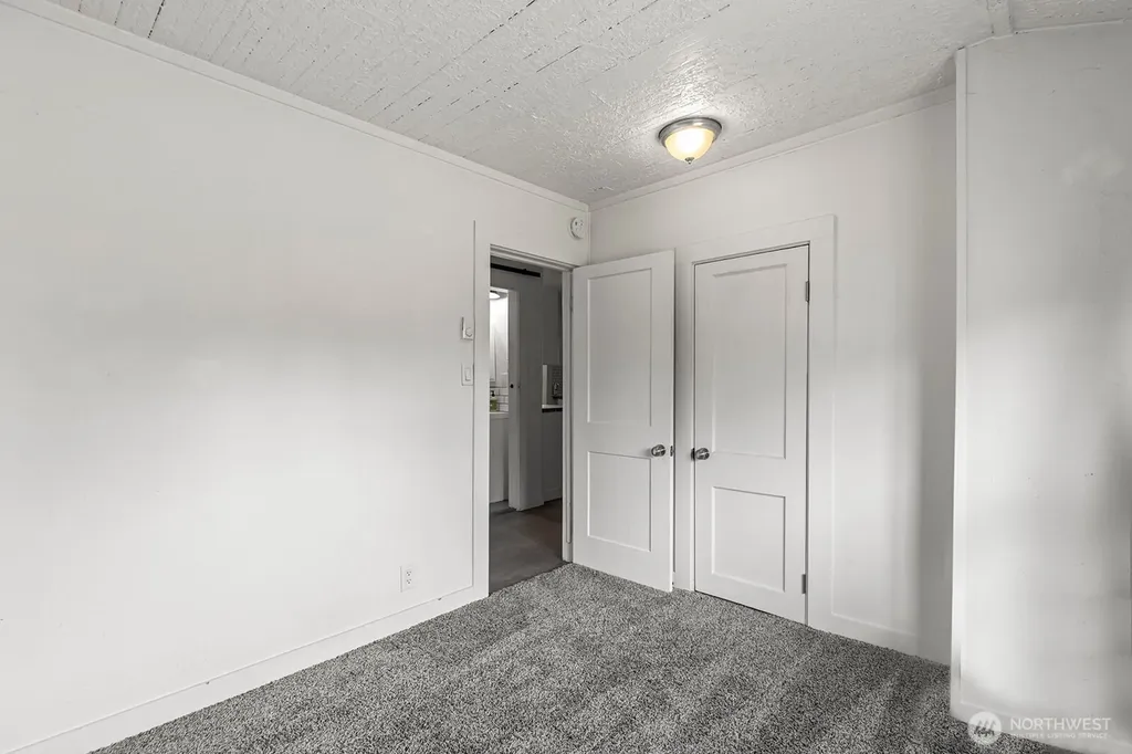 306 26th Avenue Longview WA 98632
