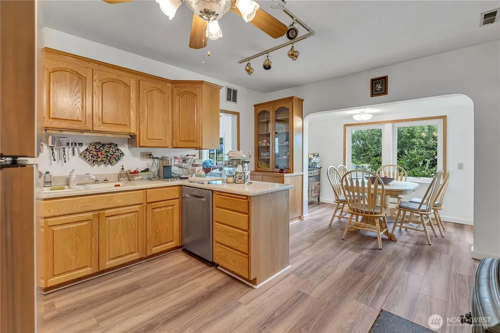 20804 SE 450th Street Enumclaw WA 98022