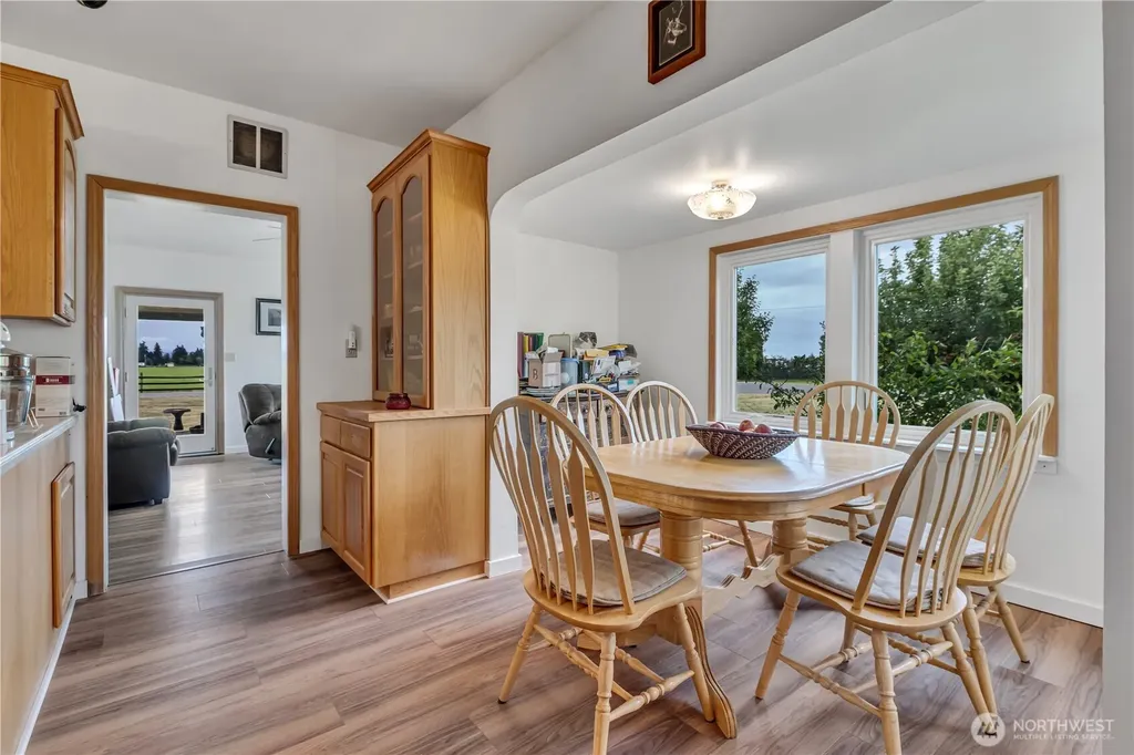 20804 SE 450th Street Enumclaw WA 98022