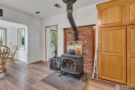 20804 SE 450th Street Enumclaw WA 98022