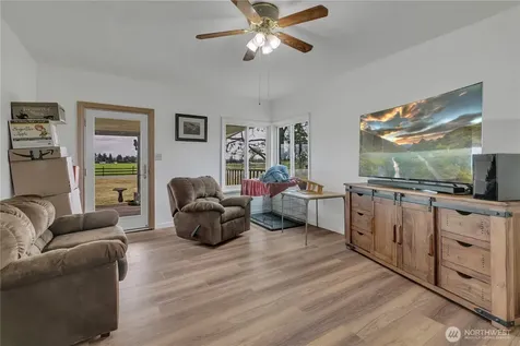 20804 SE 450th Street Enumclaw WA 98022