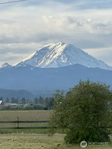 20804 SE 450th Street Enumclaw WA 98022