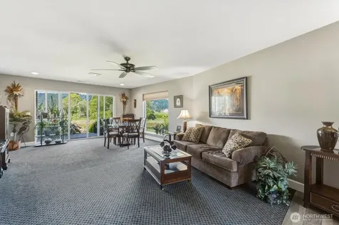 268 S Welcome Slough Road Cathlamet WA 98612