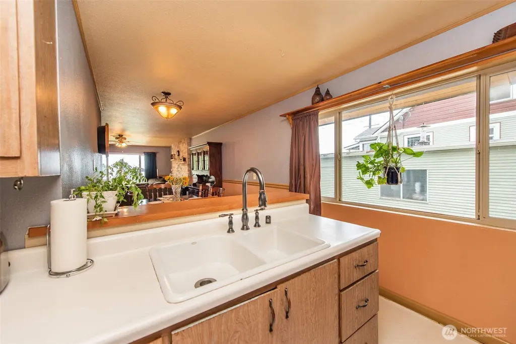 616 E Lauridsen Boulevard Port Angeles WA 98362