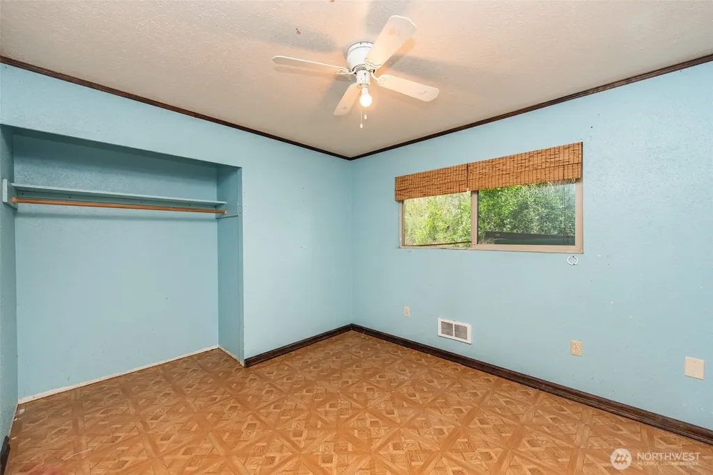 616 E Lauridsen Boulevard Port Angeles WA 98362
