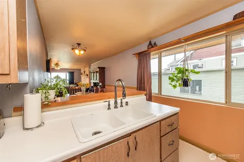 616 E Lauridsen Boulevard Port Angeles WA 98362