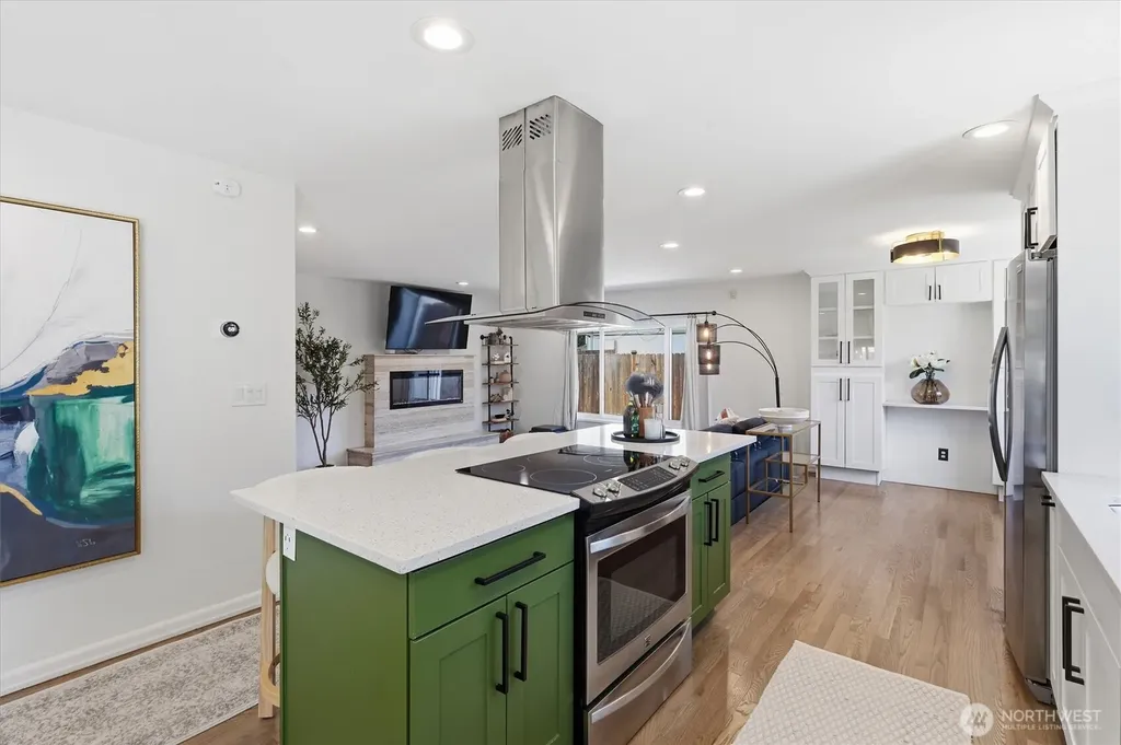 15305 47th Place W Lynnwood WA 98087