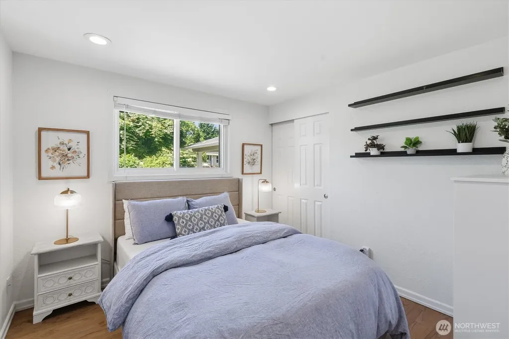 15305 47th Place W Lynnwood WA 98087