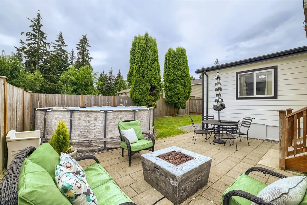 106 119th Street SE Everett WA 98208