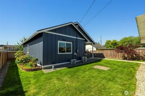 1025 S 59th Street Tacoma WA 98408