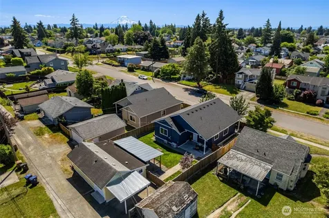 1025 S 59th Street Tacoma WA 98408