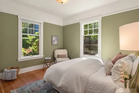 4055 SW Holgate Street Seattle WA 98116
