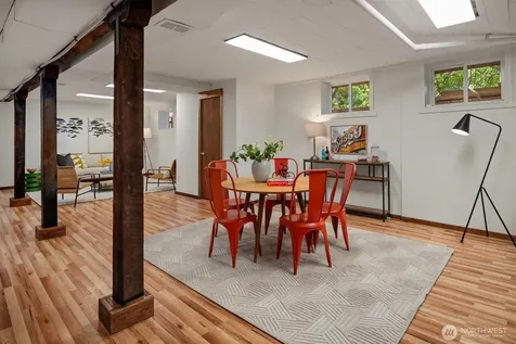 4055 SW Holgate Street Seattle WA 98116