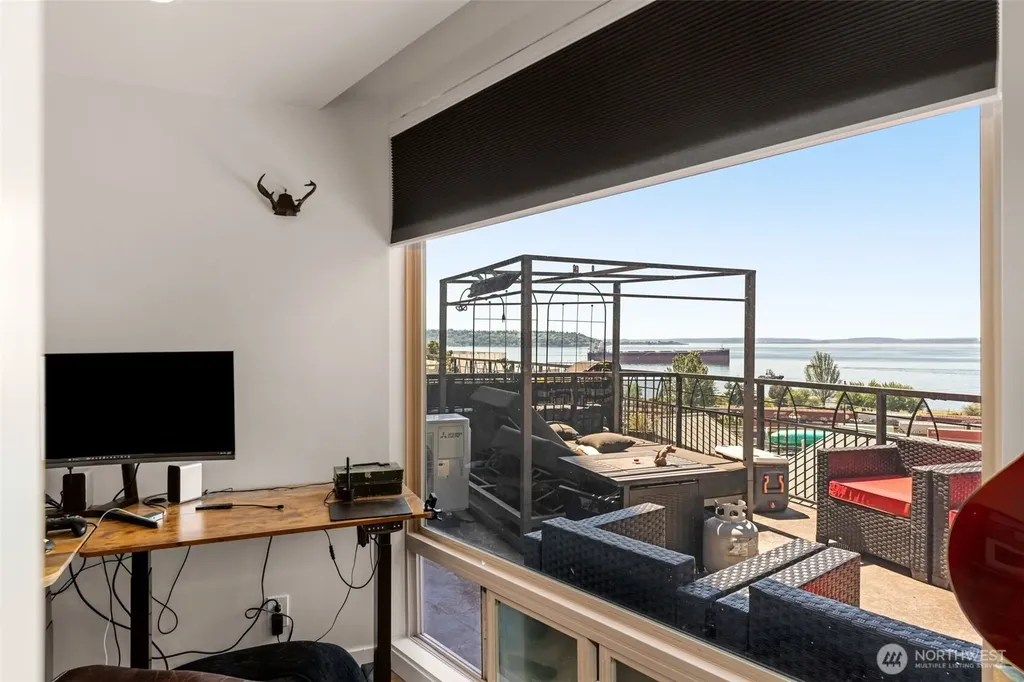 507 W Mercer Street Seattle WA 98119