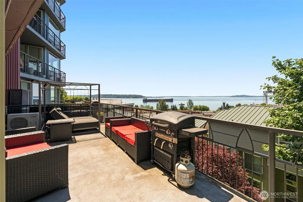 507 W Mercer Street Seattle WA 98119