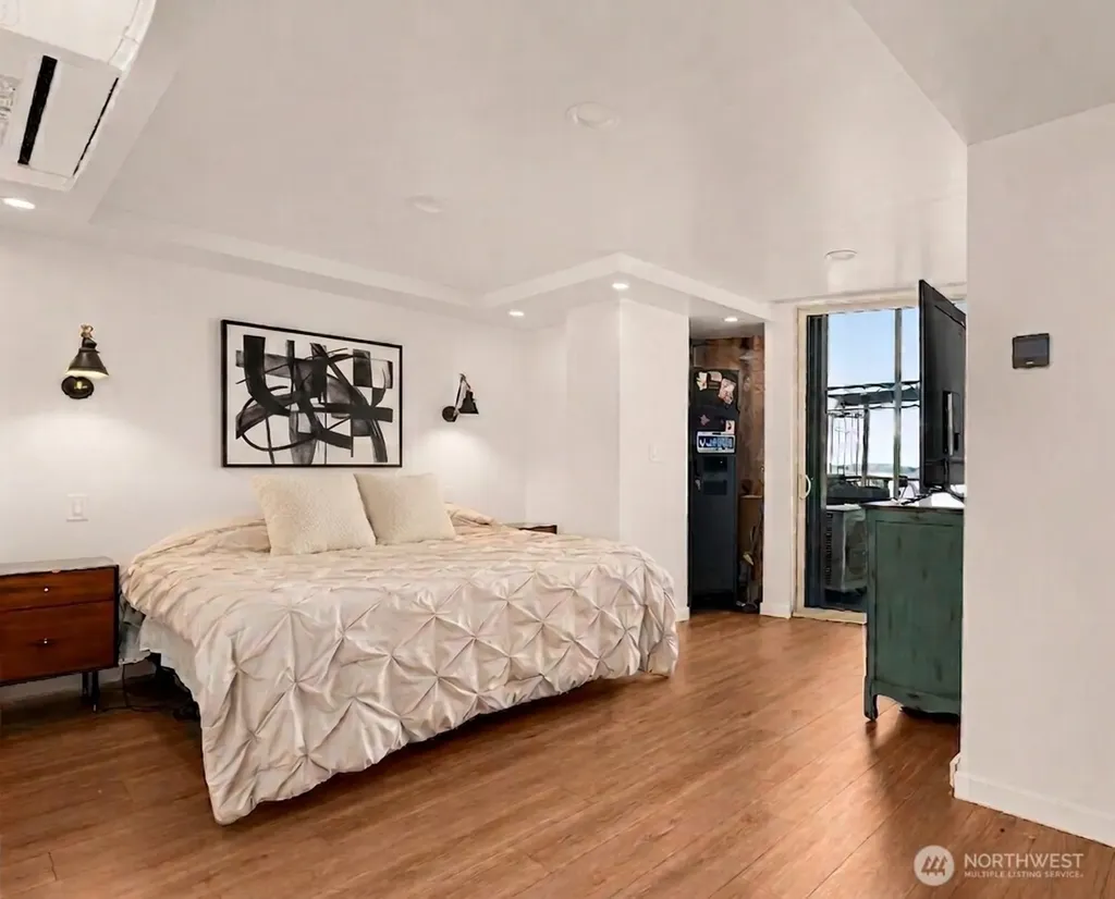 507 W Mercer Street Seattle WA 98119