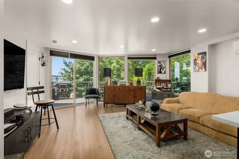 507 W Mercer Street Seattle WA 98119