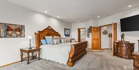 184 Dow Ridge Drive N Eatonville WA 98328