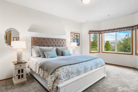 184 Dow Ridge Drive N Eatonville WA 98328