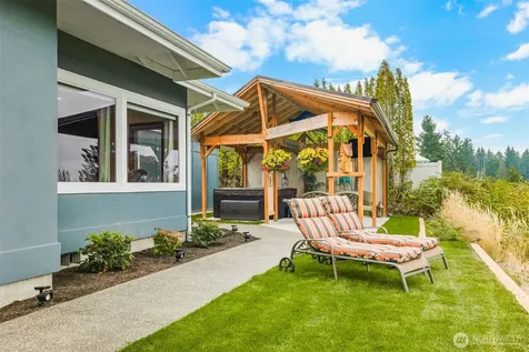 184 Dow Ridge Drive N Eatonville WA 98328