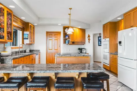 184 Dow Ridge Drive N Eatonville WA 98328