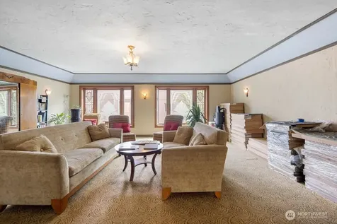 519 W Roy Street Seattle WA 98119