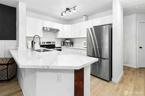 17300 91st Avenue NE Bothell WA 98011