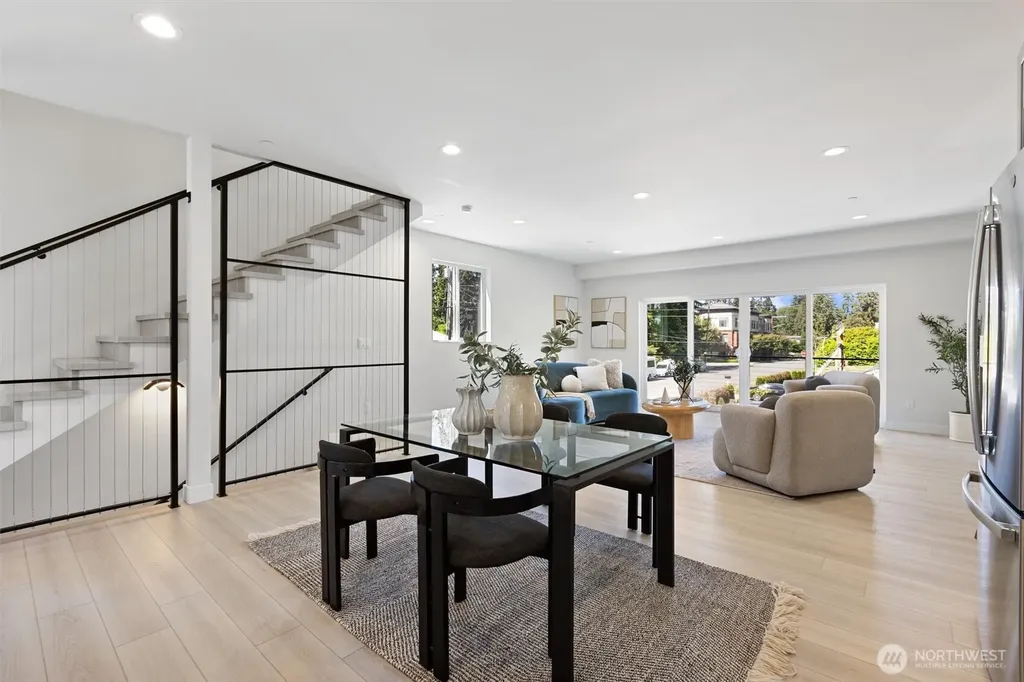 7103 210 Street SW Edmonds WA 98026