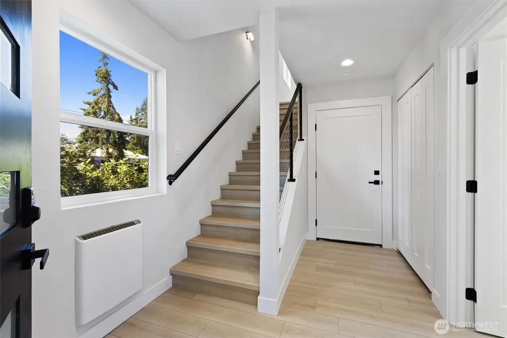 7103 210 Street SW Edmonds WA 98026