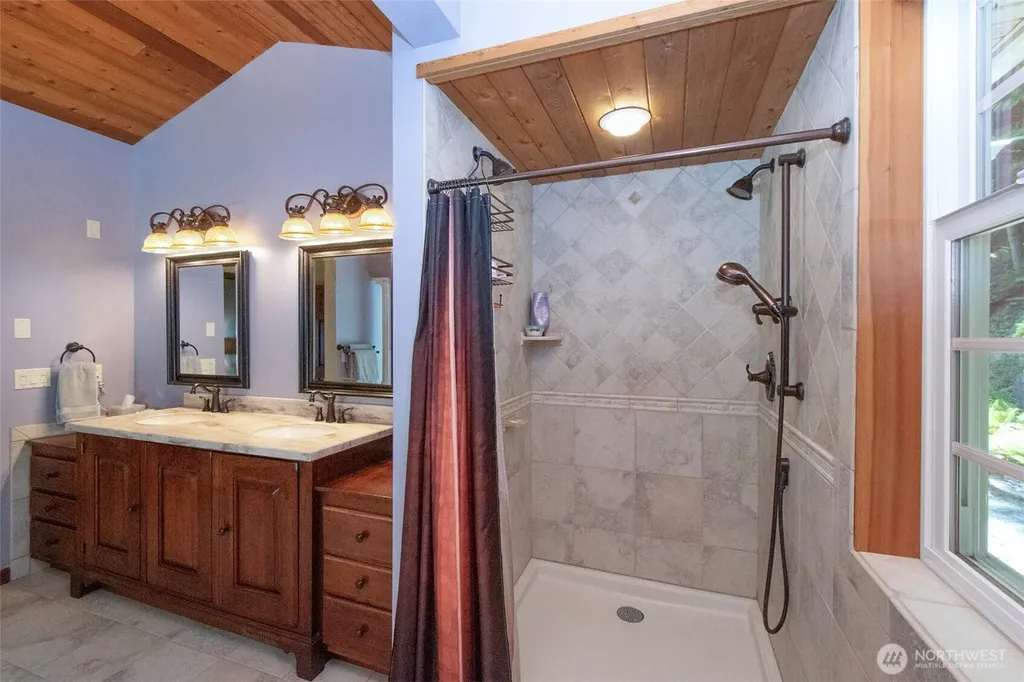 114 Howard Heights Road Sequim WA 98382