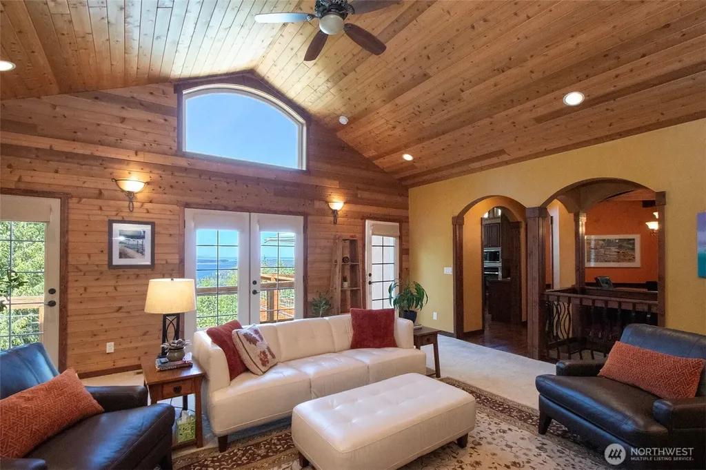 114 Howard Heights Road Sequim WA 98382