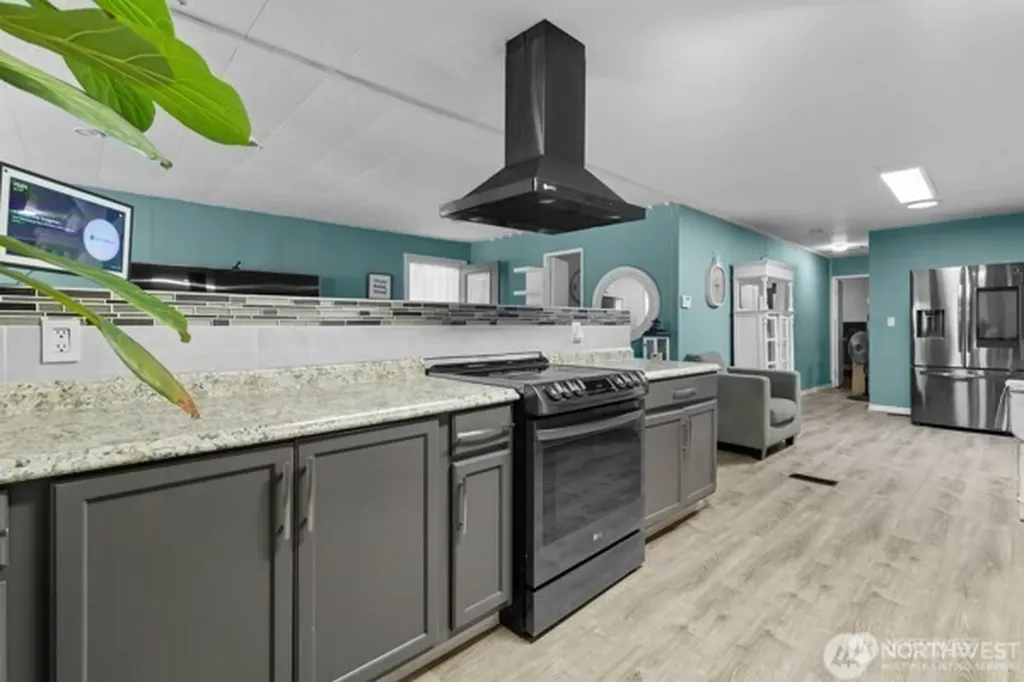 15708 81st Street E Puyallup WA 98372