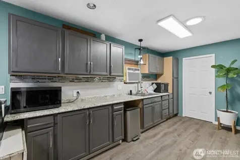 15708 81st Street E Puyallup WA 98372