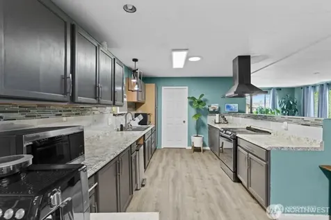 15708 81st Street E Puyallup WA 98372