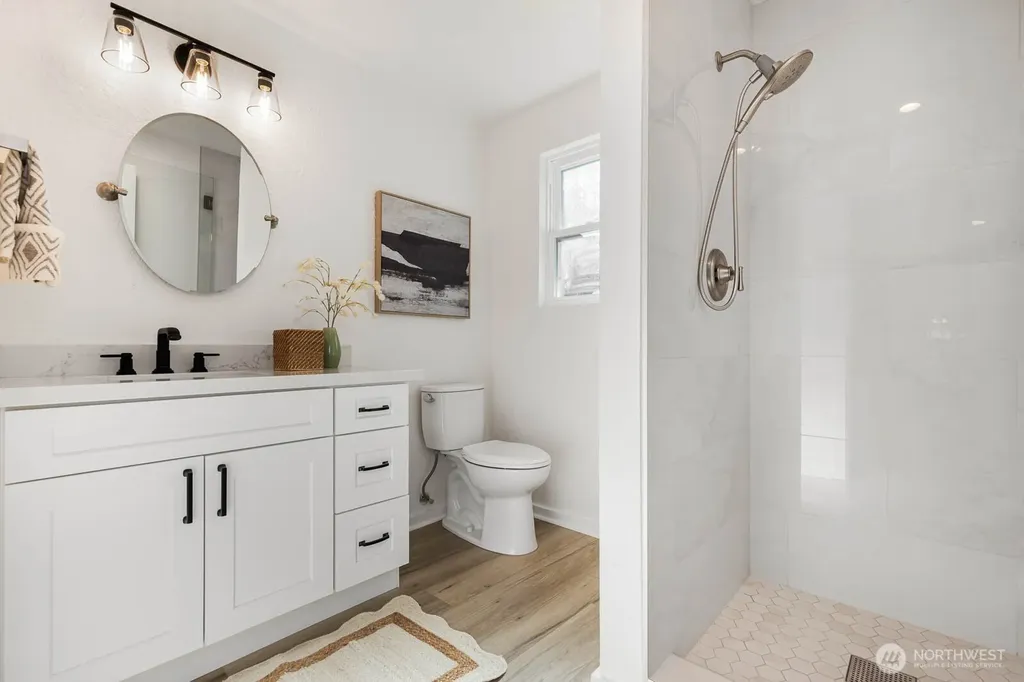 17378 NE 160th Street Woodinville WA 98072