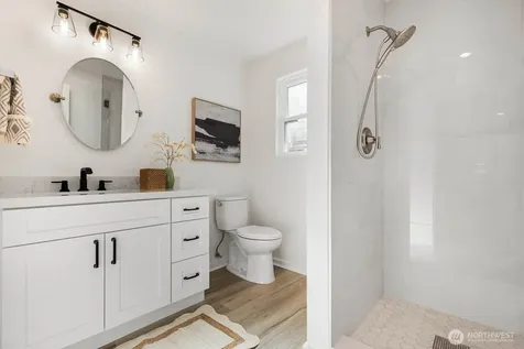 17378 NE 160th Street Woodinville WA 98072