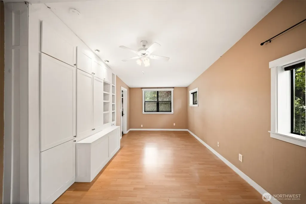 1219 9th Avenue SW Olympia WA 98502