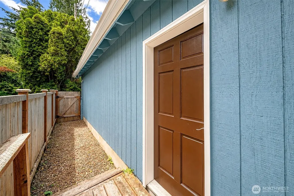 1219 9th Avenue SW Olympia WA 98502