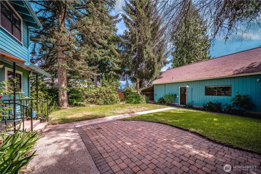 1219 9th Avenue SW Olympia WA 98502