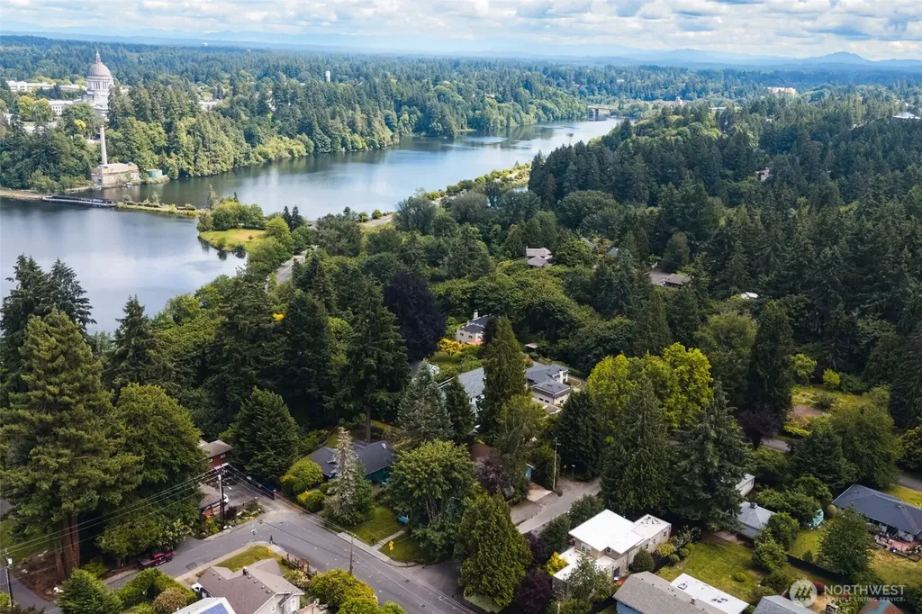 1219 9th Avenue SW Olympia WA 98502
