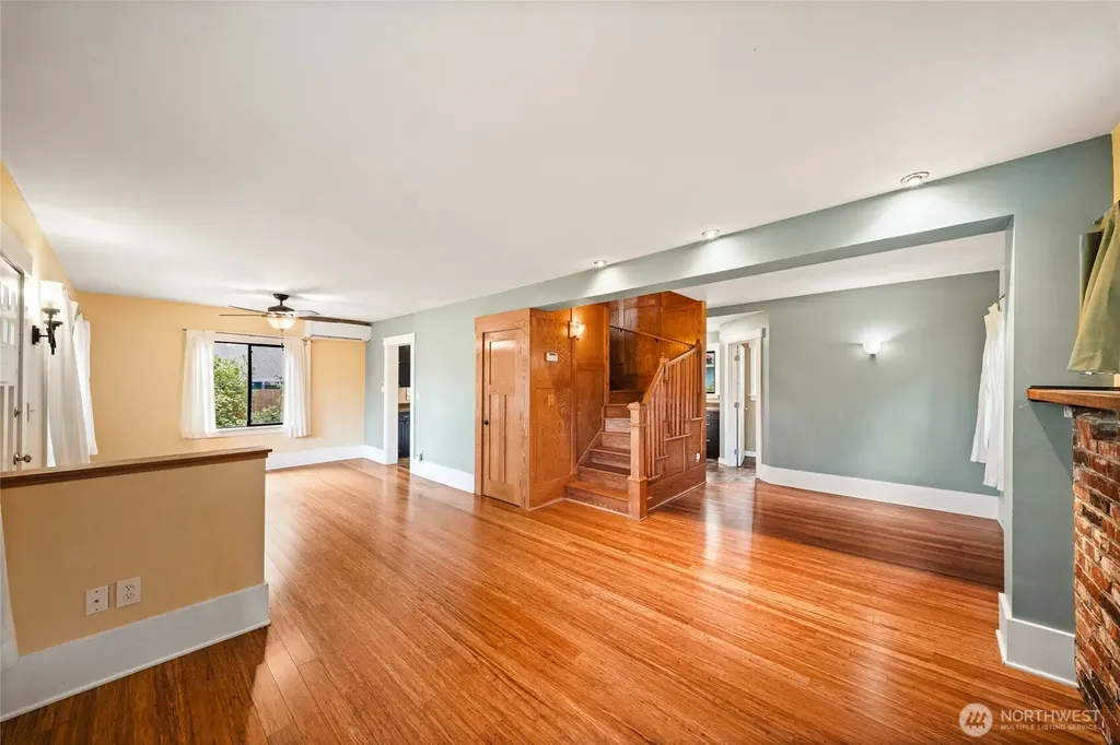 1219 9th Avenue SW Olympia WA 98502