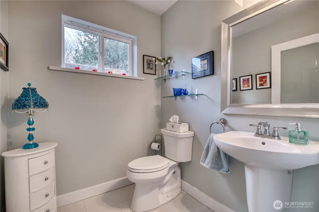 177 Bay View Drive Point Roberts WA 98281