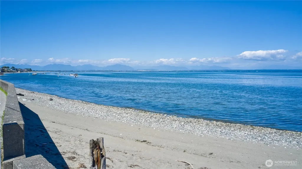 177 Bay View Drive Point Roberts WA 98281