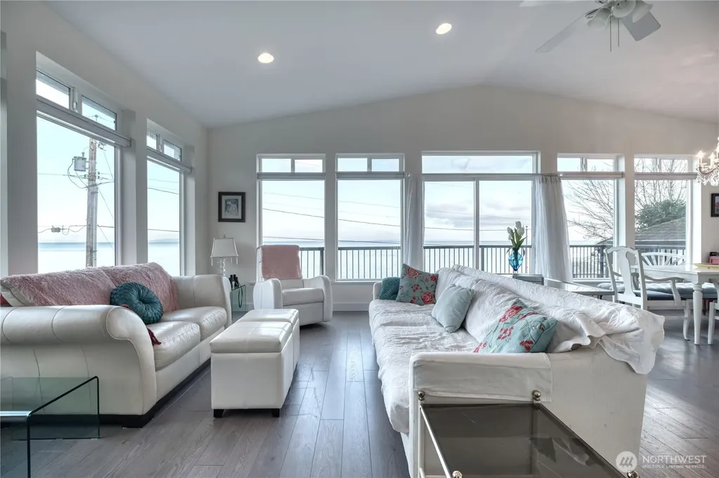 177 Bay View Drive Point Roberts WA 98281