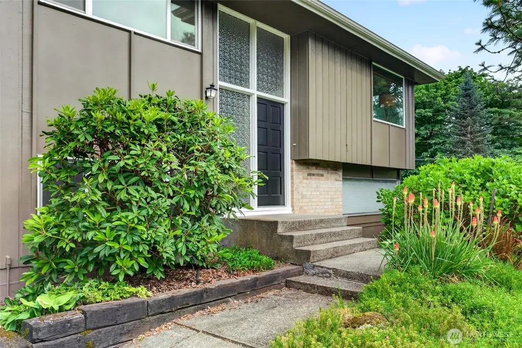 13332 173rd Avenue SE Renton WA 98059