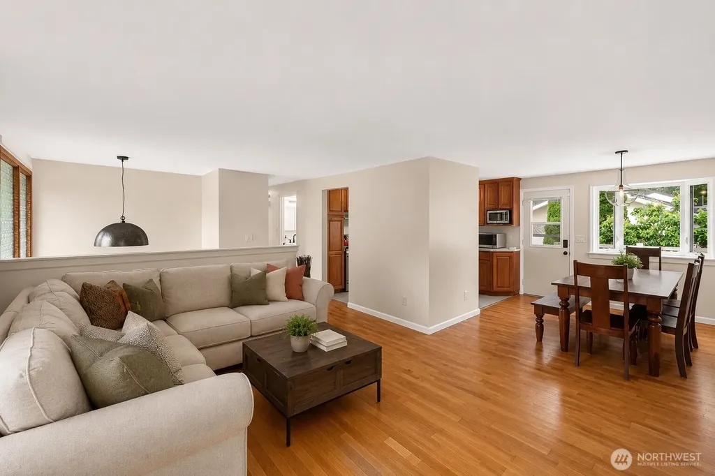13332 173rd Avenue SE Renton WA 98059