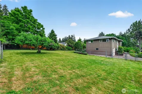 13332 173rd Avenue SE Renton WA 98059