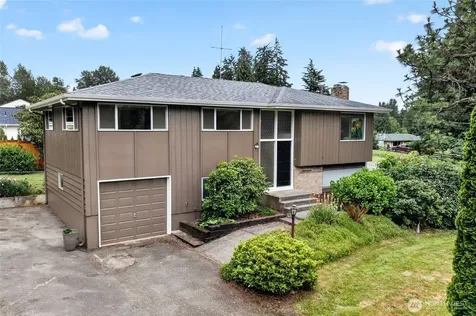 13332 173rd Avenue SE Renton WA 98059