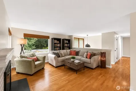 13332 173rd Avenue SE Renton WA 98059